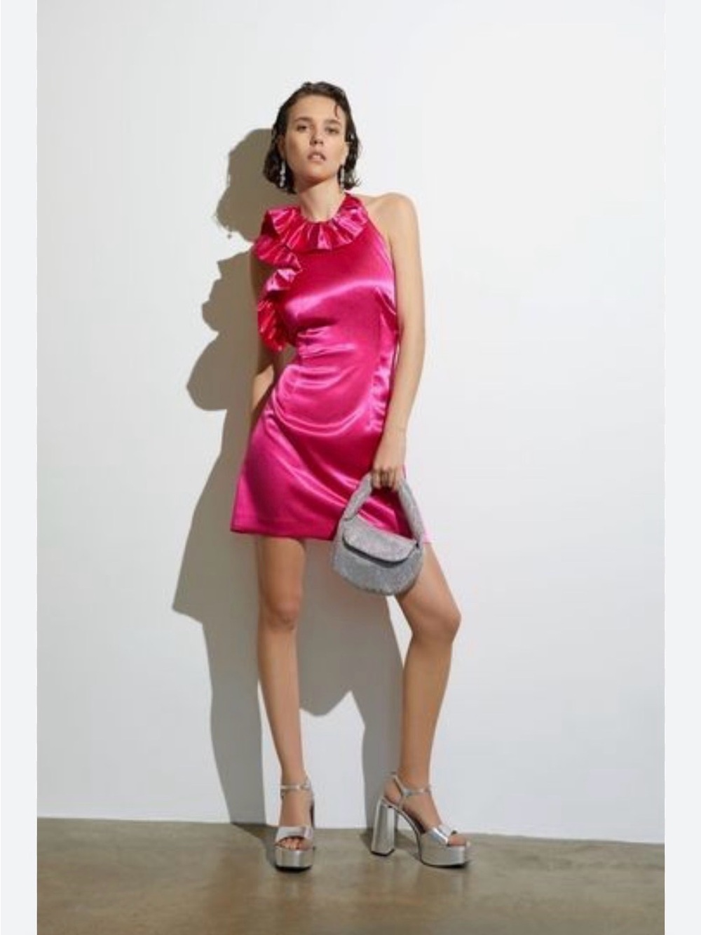 New $128 Label Boutique French Connection Satin Mini Ruffle Dress Fushia size 4